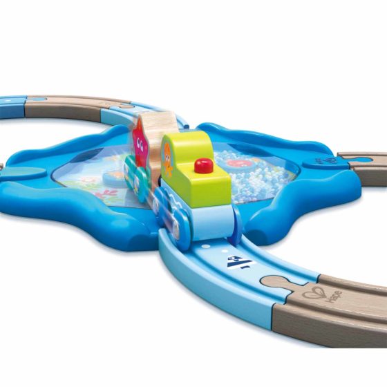 Pista de tren submarina en forma de 8 Hape - Imagen 4