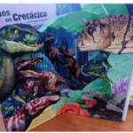 Libro - Dinosaurios 3D con escenarios POP UP - Imagen 3
