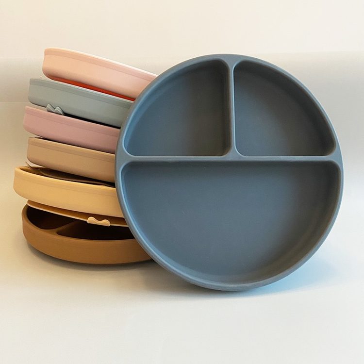 Plato de silicona con reparticiones y ventosa - Storki