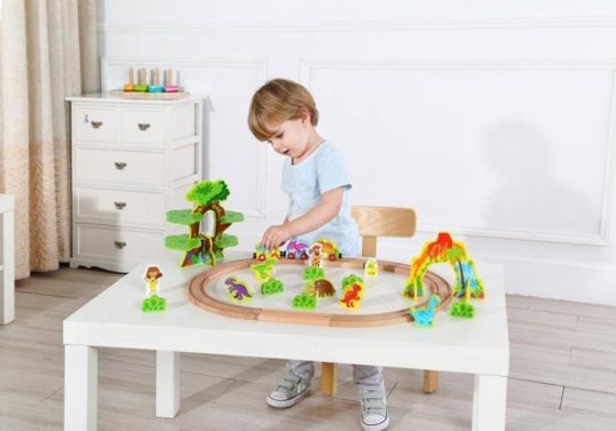 Pista de tren con dinosaurios - Imagen 15