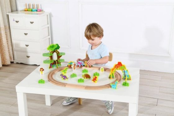Pista de tren con dinosaurios - Imagen 14