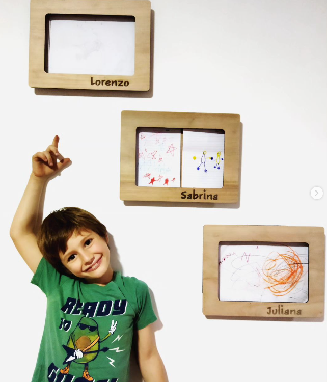 CUADRO SIN FIN MARCO PARA DIBUJOS personalizado con nombre