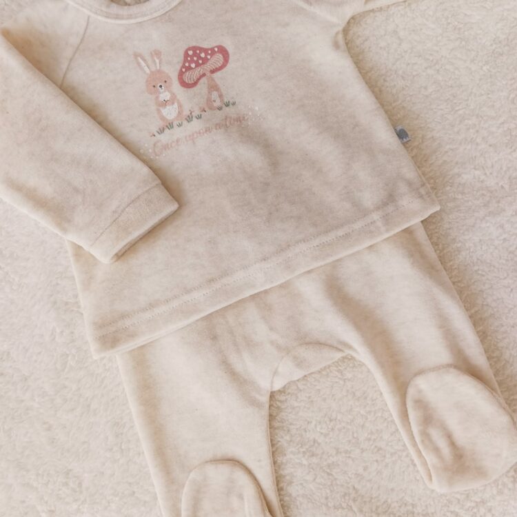 Conjunto Plush, pelele + buzo - Conejita y hongo - 100% Algodón