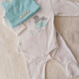 Conjunto de algodón, pelele + body + gorro - Osito en las nubes