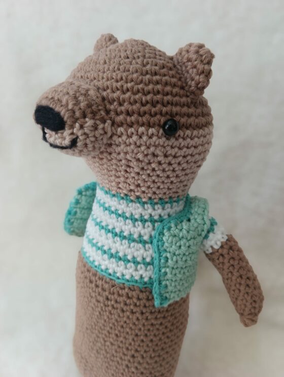Amigurumi - Producto artesanal - Nutria - Imagen 3
