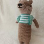 Amigurumi - Producto artesanal - Nutria - Imagen 2
