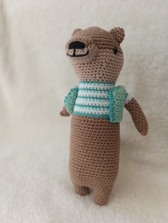 Amigurumi - Producto artesanal - Nutria - Imagen 2